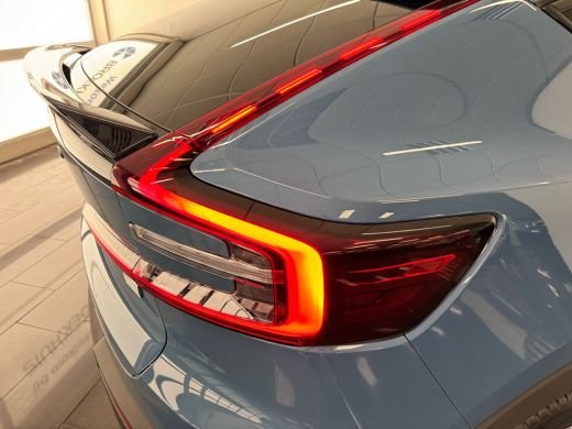 Volvo  C40 Single Motor Plus 69 kWh | Achteruitrijcamera | Apple Carplay/Android Auto|telefoonintegratie pre... ActivLease financial lease