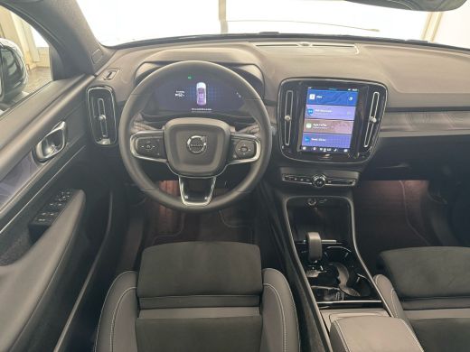 Volvo  C40 Single Motor Plus 69 kWh | Achteruitrijcamera | Apple Carplay/Android Auto|telefoonintegratie pre... ActivLease financial lease