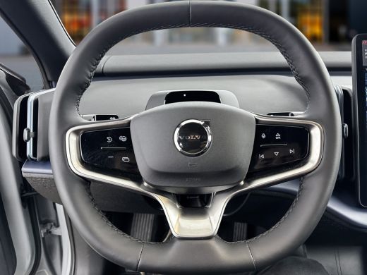 Volvo  EX30 Single Motor Core 51kW | 18" | Stoel/stuurverwarming | Adaptieve cruise | Parkeercamera | Kunstle... ActivLease financial lease