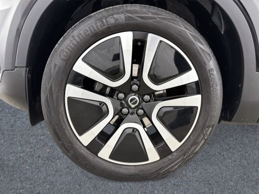 Volvo  XC40 T2 A/T Business Pro | 19" | Panoramadak | Adaptieve cruise | BLIS | Parkeercamera | Keyless | Nav... ActivLease financial lease