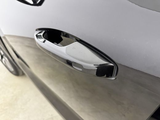 Volvo  XC40 T2 A/T Business Pro | 19" | Panoramadak | Adaptieve cruise | BLIS | Parkeercamera | Keyless | Nav... ActivLease financial lease