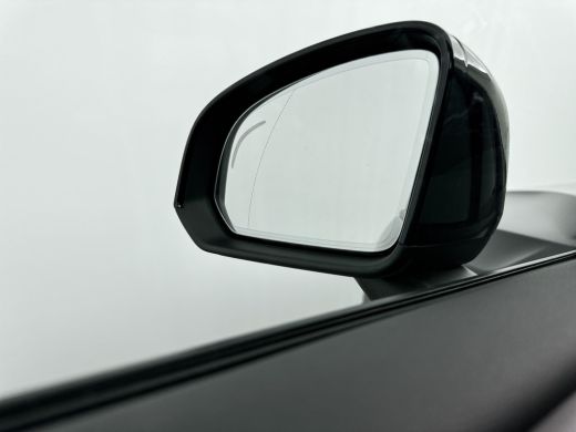 Volvo  XC40 T2 A/T Business Pro | 19" | Panoramadak | Adaptieve cruise | BLIS | Parkeercamera | Keyless | Nav... ActivLease financial lease