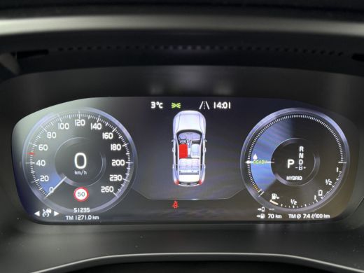 Volvo  XC40 Volvo T4 Plug-in hybrid Plus Dark | Elektrische Voorstoelen | Camera | Leder | DAB | LED ActivLease financial lease