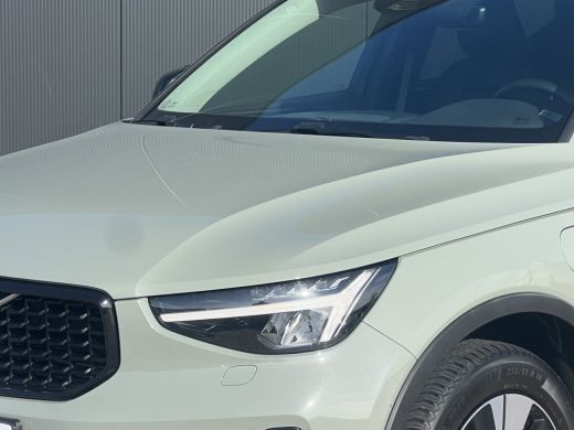 Volvo  XC40 Volvo T4 Plug-in hybrid Plus Dark | Elektrische Voorstoelen | Camera | Leder | DAB | LED ActivLease financial lease