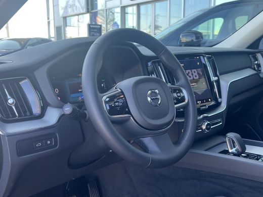Volvo  XC60 Volvo T6 Plug-in hybrid AWD Plus Bright | Trekhaak | Leder | Panoramadak | Elektrische Voorstoele... ActivLease financial lease