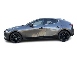 Mazda 3 2.5 e-SkyActiv-G M Hybrid 140 Nagisa | Nu uit voorraad leverbaar! | € 3.000,- Voorraad voordeel! |