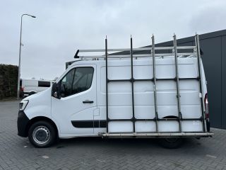 Renault Master 2.3 DCI 136 PK / L1H1 / GLASRESTEEL / 1e EIG. / 2.5T TREKHAAK / IMPERIAAL / CAMERA / AIRCO / CRUISE