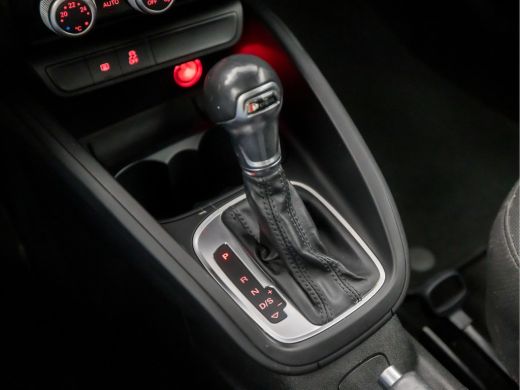 Audi A1 Sportback 1.0 TFSI S-Line Sport Automaat (5 DEURS, NAVIGATIE, XENON, CLIMATE, PARKEERSENSOREN, SP... ActivLease financial lease