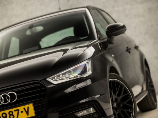 Audi A1 Sportback 1.0 TFSI S-Line Sport Automaat (5 DEURS, NAVIGATIE, XENON, CLIMATE, PARKEERSENSOREN, SP... ActivLease financial lease