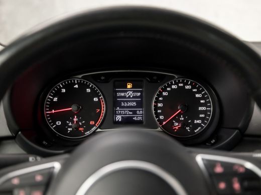 Audi A1 Sportback 1.0 TFSI S-Line Sport Automaat (5 DEURS, NAVIGATIE, XENON, CLIMATE, PARKEERSENSOREN, SP... ActivLease financial lease