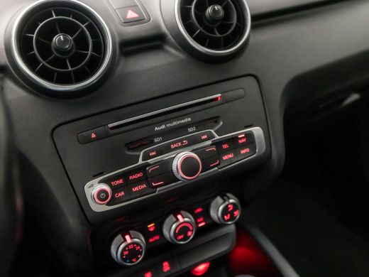 Audi A1 Sportback 1.0 TFSI S-Line Sport Automaat (5 DEURS, NAVIGATIE, XENON, CLIMATE, PARKEERSENSOREN, SP... ActivLease financial lease