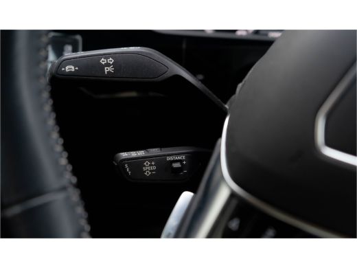 Audi e-tron Sportback 50 Quattro / Standkachel/ Luchtvering/ Adaptive Cruise Control/ Trekhaak/ Panoramadak/ 230kW (313PK) ActivLease financial lease