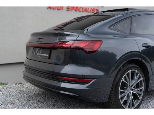 Audi e-tron Sportback 50 Quattro / Standkachel/ Luchtvering/ Adaptive Cruise Control/ Trekhaak/ Panoramadak/ 230kW (313PK) ActivLease financial lease
