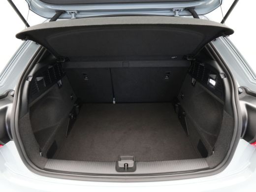 Audi Q2 35 150 pk TFSI S Edition Navigatie Matrix Virtual Cockpit 110 ActivLease financial lease