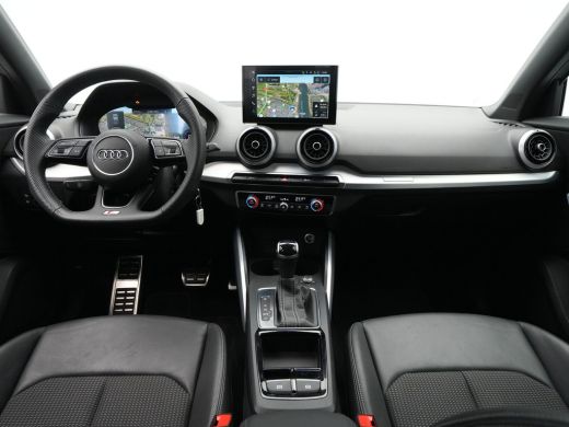 Audi Q2 35 150 pk TFSI S Edition Navigatie Matrix Virtual Cockpit 110 ActivLease financial lease
