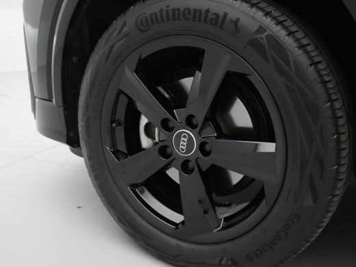 Audi Q2 35 TFSI 150pk S Edition Virtual Cockpit S Line Black 60 ActivLease financial lease