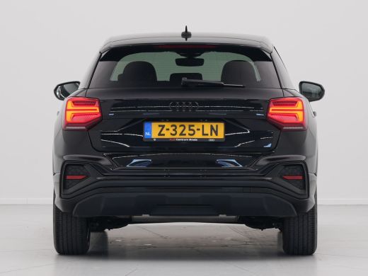 Audi Q2 35 TFSI 150pk S Edition Virtual Cockpit S Line Black 60 ActivLease financial lease