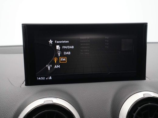 Audi Q2 35 TFSI Advanced edition Panorama Navigatie Pdc Acc 109 ActivLease financial lease