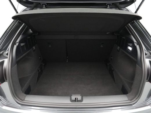 Audi Q2 35 TFSI S Edition Active info display Navigatie 73 ActivLease financial lease