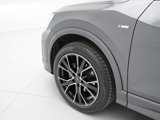 Audi Q2 35 TFSI S Edition S Line Active info display Navigatie 73 ActivLease financial lease