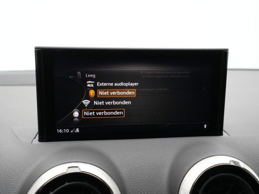 Audi Q2 35 TFSI S Edition Active info display Navigatie 73 ActivLease financial lease