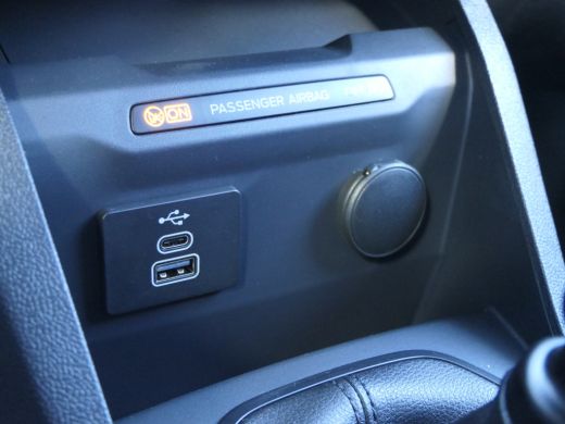 Ford Transit Courier 1.5 EcoBlue Trend | Voorraad! | Camera | Lichtmetalen Velgen | Trekhaak | Cruise Control | Airco ... ActivLease financial lease
