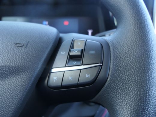 Ford Transit Courier 1.5 EcoBlue Trend | Voorraad! | Camera | Lichtmetalen Velgen | Trekhaak | Cruise Control | Airco ... ActivLease financial lease