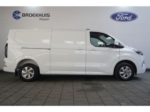 Ford Transit Custom Ford 320 2.0 TDCI L2H1 Limited | Trekhaak! | Schuifdeur Links & Rechts | Stuurwiel Verwarmd | Voo... ActivLease financial lease