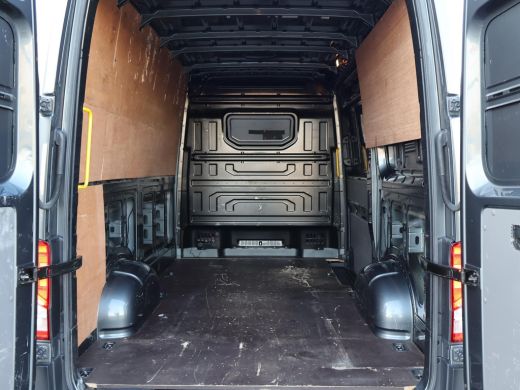 MAN TGE 35 2.0 180 PK AUT. L3H3 + MASSAGE | LED | 3500 KG TREKHAAK | ADAPTIVE CRUISE | STUUR/STOELVERW. |... ActivLease financial lease