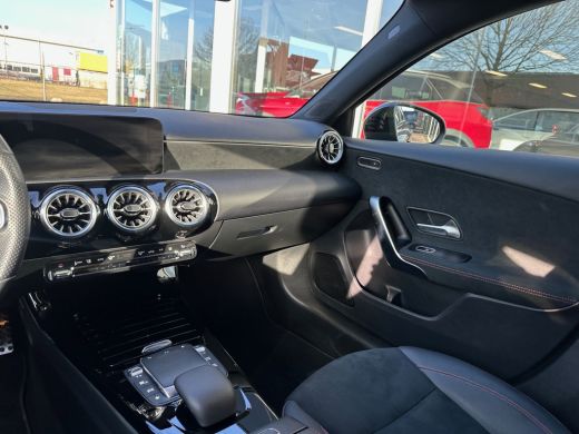 Mercedes A-Klasse 250 e AMG Blackpack | Camera ActivLease financial lease