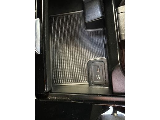 Mercedes A-Klasse 250 e AMG Blackpack | Camera ActivLease financial lease