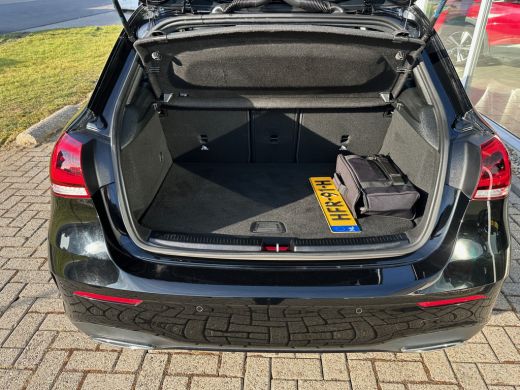 Mercedes A-Klasse 250 e AMG Blackpack | Camera ActivLease financial lease