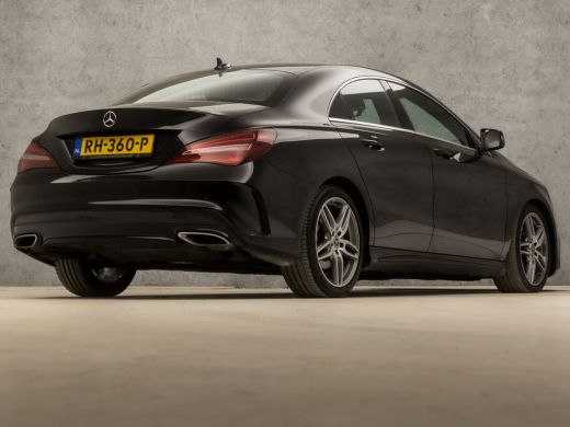 Mercedes CLA-Klasse 180 AMG Sport Automaat (GROOT NAVI, LEDER/ALCANTARA, STOELVERWARMING, SPORTSTOELEN, DIAMOND GRILL... ActivLease financial lease