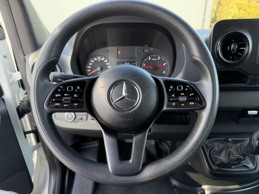 Mercedes Sprinter 314 CDI 4X4 / PICK-UP / DOKA / DUBBEL CABINE / AIRCO / CRUISE / APPLE CARPLAY / 6 PERSOONS / ZEER... ActivLease financial lease
