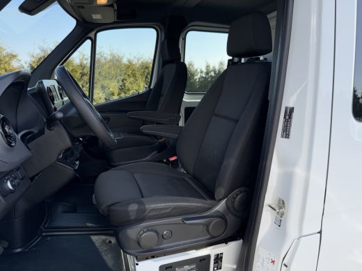 Mercedes Sprinter 314 CDI 4X4 / PICK-UP / DOKA / DUBBEL CABINE / AIRCO / CRUISE / APPLE CARPLAY / 6 PERSOONS / ZEER... ActivLease financial lease