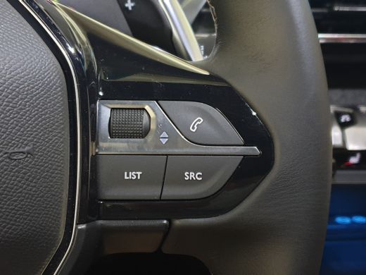 Peugeot 3008 Hybrid 136 e-DCS6 Allure Pack Business | 18" lichtmetalen velgen 'Detroit' | Achterste zijruiten ... ActivLease financial lease
