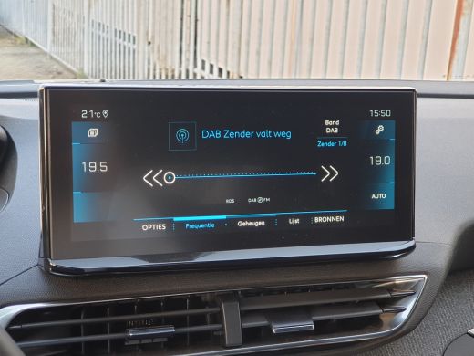 Peugeot 3008 Hybrid 136 e-DCS6 Allure Pack Business | 18" lichtmetalen velgen 'Detroit' | Achterste zijruiten ... ActivLease financial lease