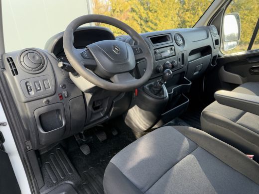 Renault Master 2.3 dCi 131 pk E6 / PICK UP / L4 MAXI / 1e EIG. / HIAB KRAAN / AIRCO / CRUISE / 3-ZITS ActivLease financial lease
