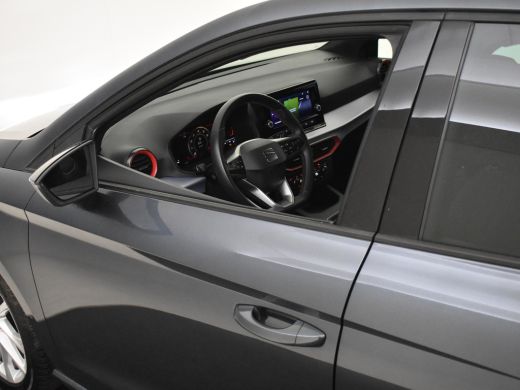 Seat Ibiza 1.0 EcoTSI FR 96pk | 1e eigenaar | Cruise control | Led koplampen | App connect | Privacy glass |... ActivLease financial lease