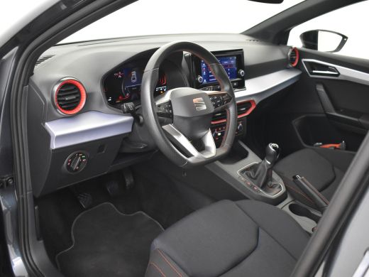 Seat Ibiza 1.0 EcoTSI FR 96pk | 1e eigenaar | Cruise control | Led koplampen | App connect | Privacy glass |... ActivLease financial lease