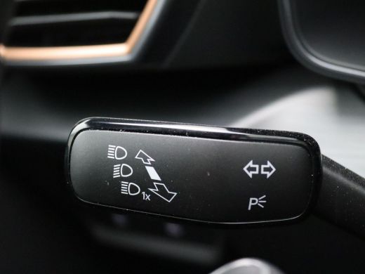 Seat Leon Sportstourer 1.4 e-Hybrid Business 204PK DSG Adaptieve Cruise Controle, Achteruitrijcamera, Side Assist, Stoel... ActivLease financial lease
