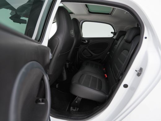 Smart Forfour EQ Business Solution Cool&Media-Pack 18 kWh [ 3-Fase ] (INCL-BTW) *PANO | FULL-LEATHER | NAVI-FUL... ActivLease financial lease