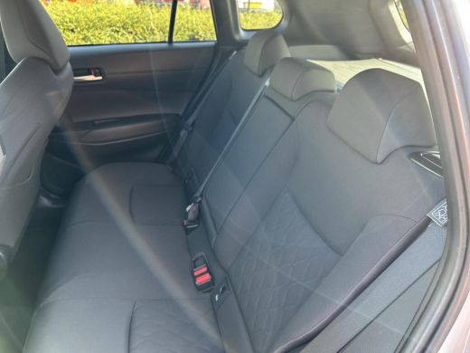 Toyota Corolla Cross Hybrid 200 Dynamic ActivLease financial lease