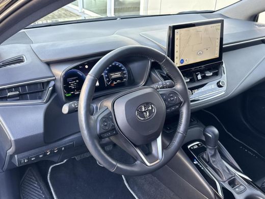 Toyota Corolla Touring Sports Hybrid 140 Dynamic **DODEHOEK DETECTIE/ STUUR EN STOELVERWARMING/ 36 MAANDEN GARANTIE ActivLease financial lease