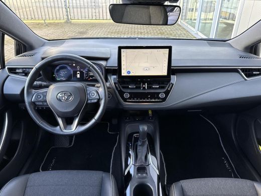 Toyota Corolla Touring Sports Hybrid 140 Dynamic **DODEHOEK DETECTIE/ STUUR EN STOELVERWARMING/ 36 MAANDEN GARANTIE ActivLease financial lease