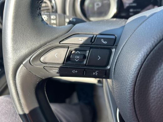 Toyota Yaris 1.5 Hybrid Executive ActivLease financial lease