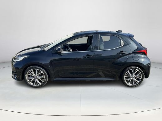 Toyota Yaris 1.5 Hybrid Executive ActivLease financial lease
