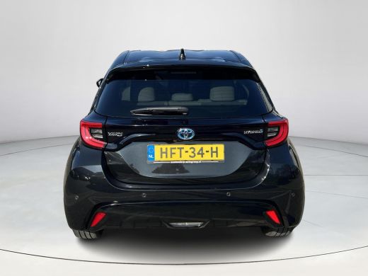 Toyota Yaris 1.5 Hybrid Executive ActivLease financial lease