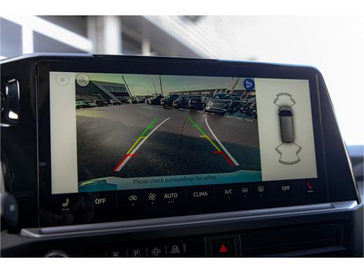Volkswagen Transporter 2.0 TDI 170PK Bulli Intro L2 | Digital Cockpit | LED | Navigatie | ActivLease financial lease