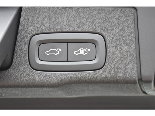 Volvo  XC60 Volvo T6 Plug-in hybrid AWD Ultimate Bright |Luchtvering |H&K |360CAM ActivLease financial lease